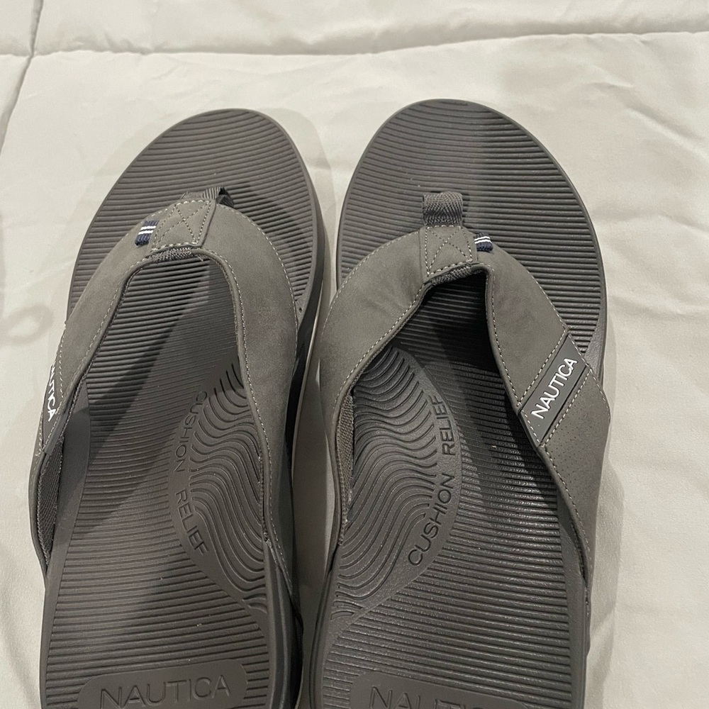 Nautica Gray Sandals Textured Footbed Casual